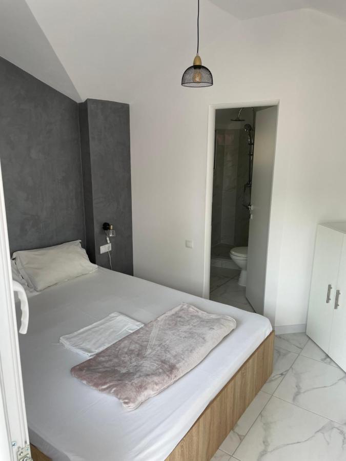 Appartamento Complex Pria Două Mai Esterno foto